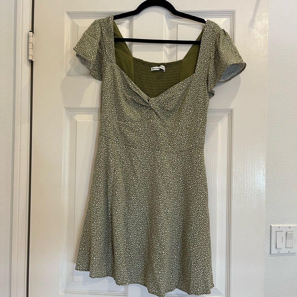 Green & White Polka Dot Abercrombie & Fitch Dress - M